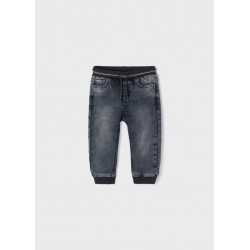 2535 Długie spodnie jeansowe jogger fit dla niemowlęcia mayoral jesień/zima